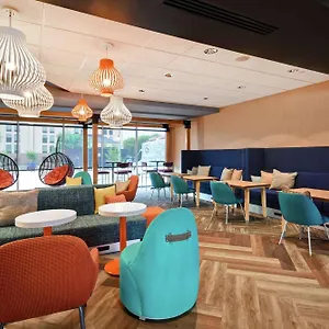 Hotel Tru By Hilton Airport ***