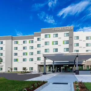Hotel Courtyard By Marriott Northwest/veterans Expressway ***