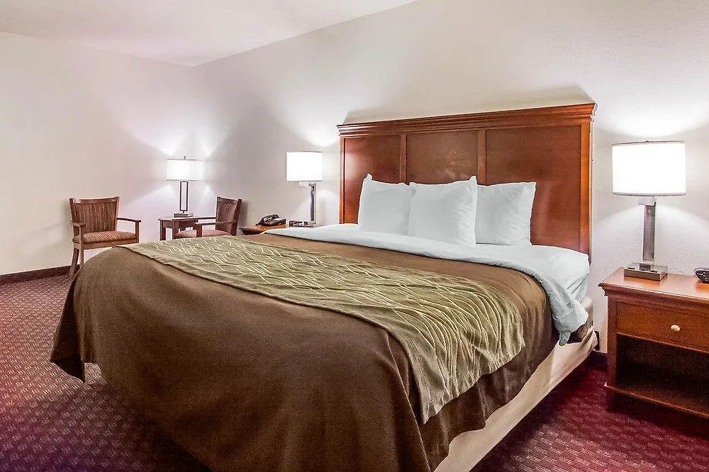 Hotel Spark By Hilton Nashville At Opryland